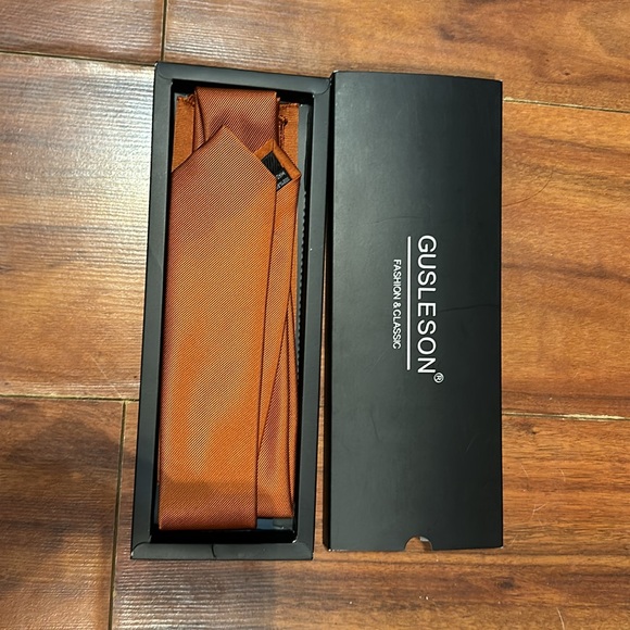 Men tie - Picture 2 of 3